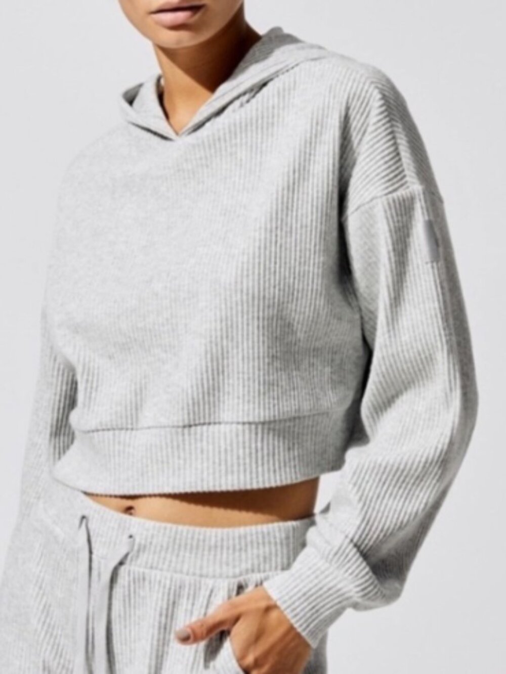 Alo Yoga Muse Hoodie in Athletic Heather Grey - Size Small
